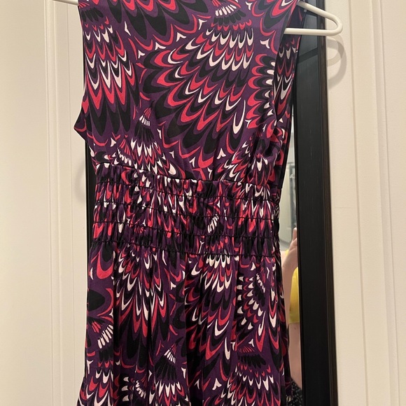 Fun patterned Trina Turk top - Picture 3 of 4